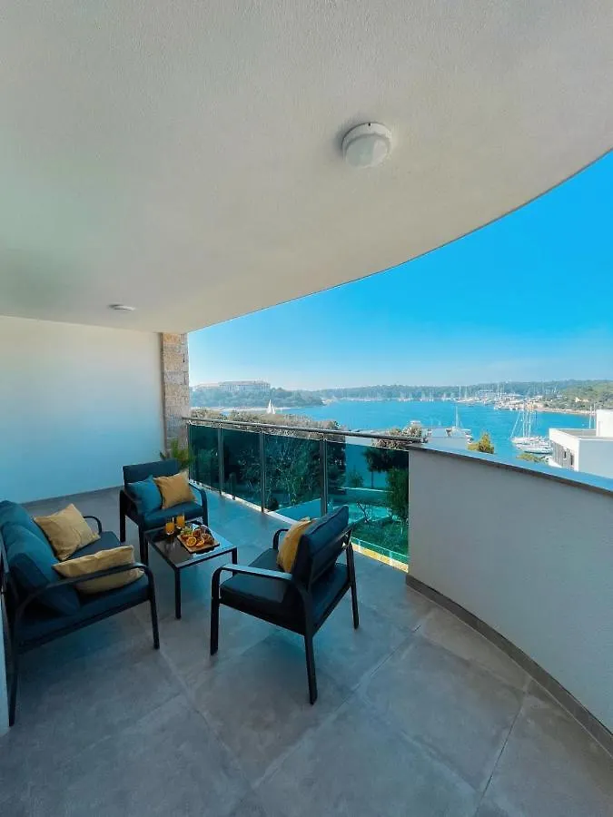 Apartment Seascape Deluxe Residence Pjescana Uvala