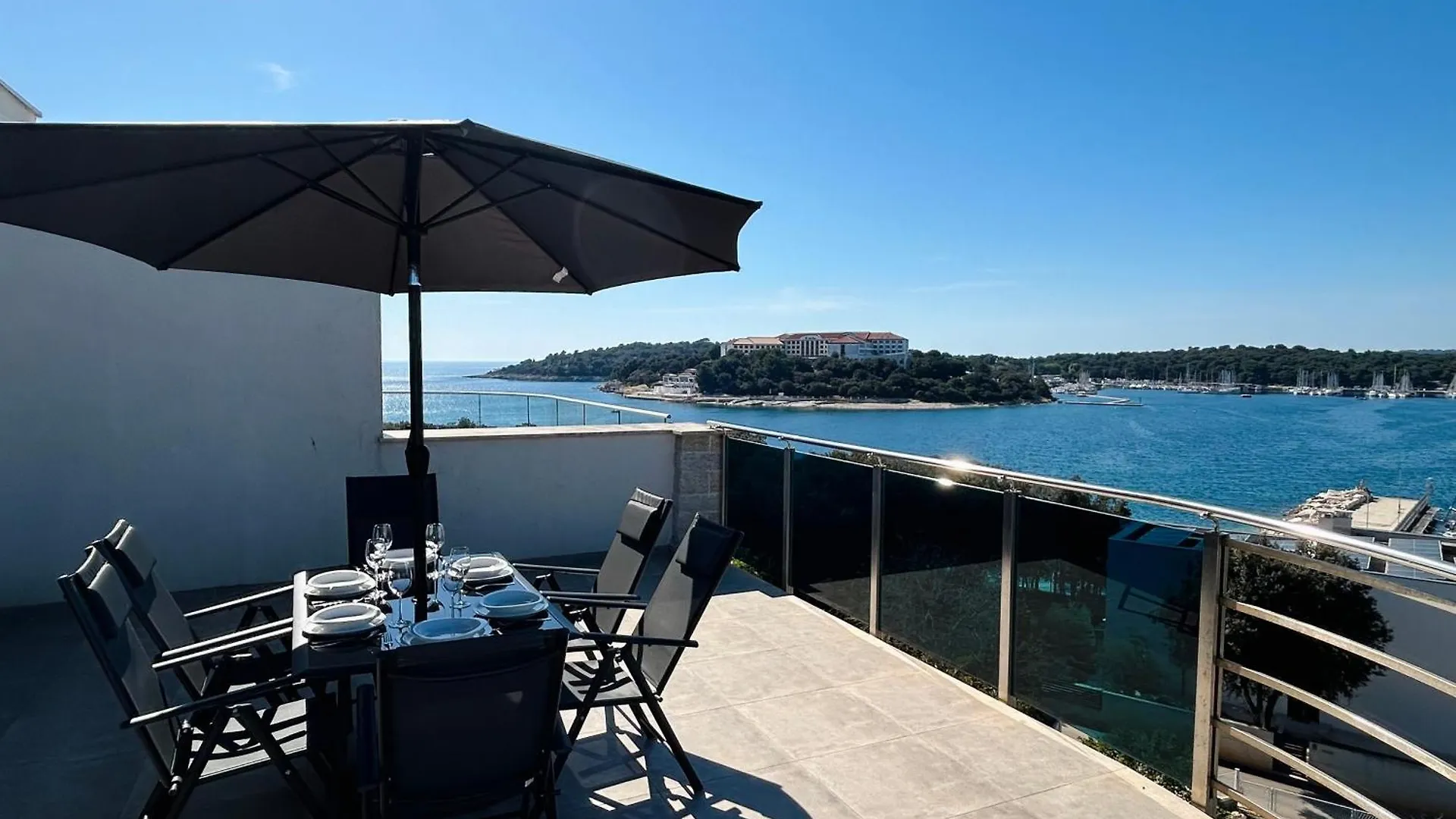 Apartment Seascape Deluxe Residence Pjescana Uvala