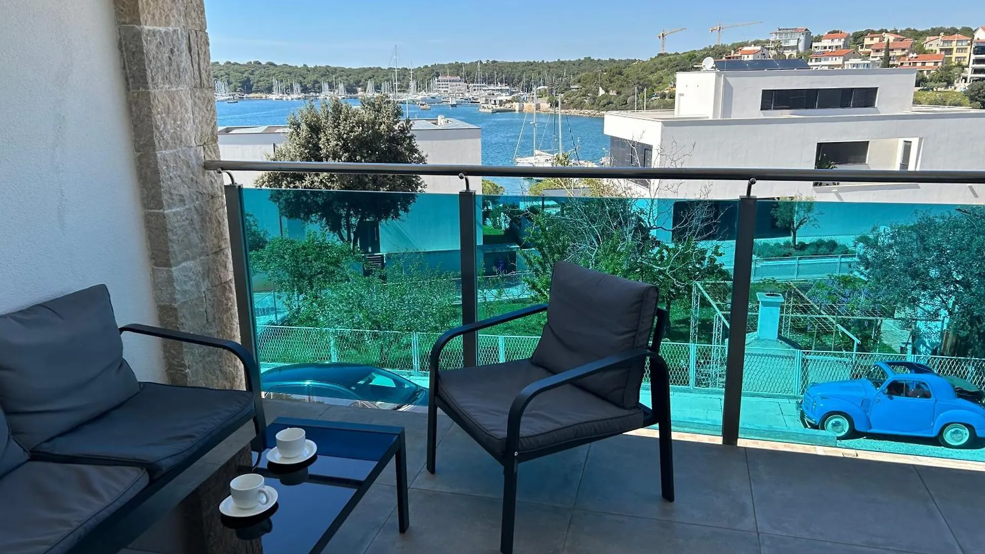 Seascape Deluxe Residence Pjescana Uvala 0*,  Croatia