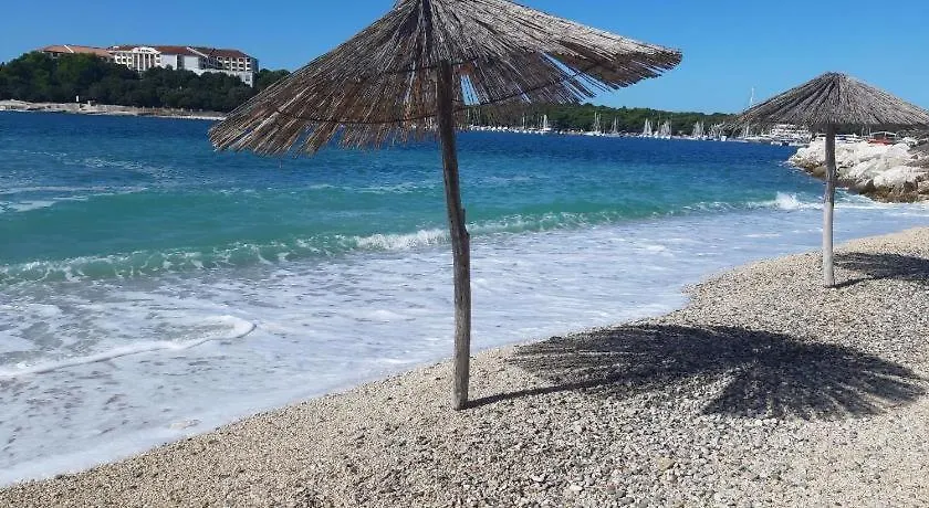 Apartment Seascape Deluxe Residence Pjescana Uvala